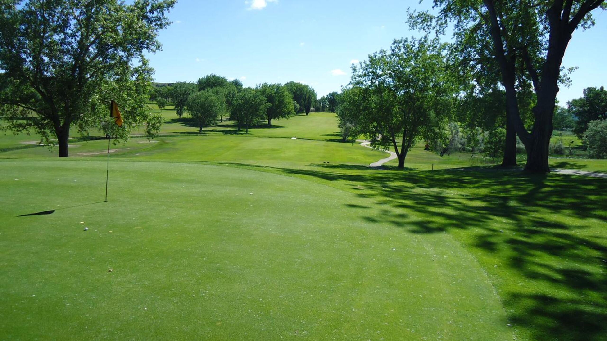 (Photo submitted by mtpingr on 09/16/2015)