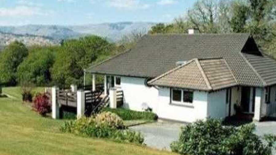 Glengarriff GC: Clubhouse