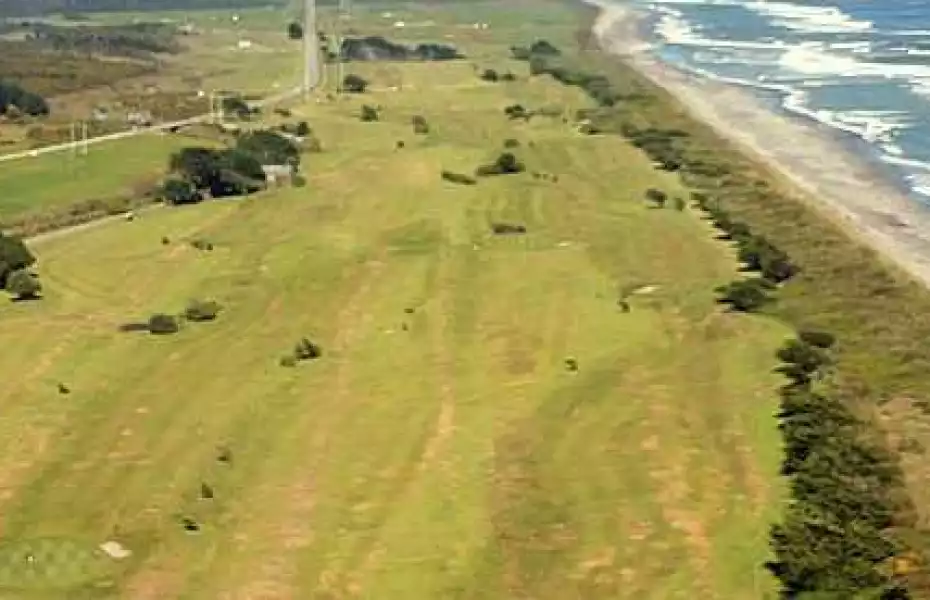 Hokitika GC: Aerial view