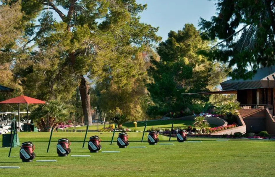 Mesa CC: Driving range