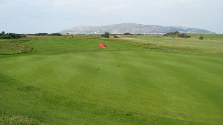 10th green at Conwy Golf Club