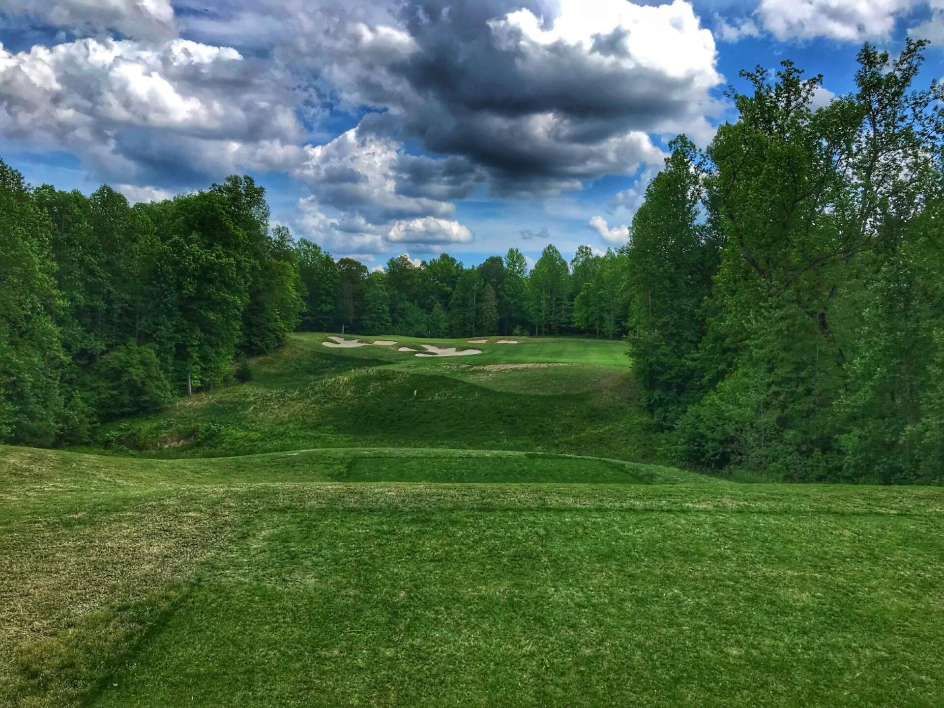 The par-3 sixth. (Photo submitted by MikeBaileyGolf on 05/15/2019)