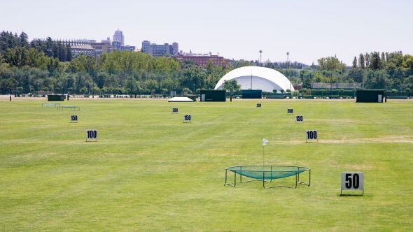 Villa de Madrid CC: Driving range