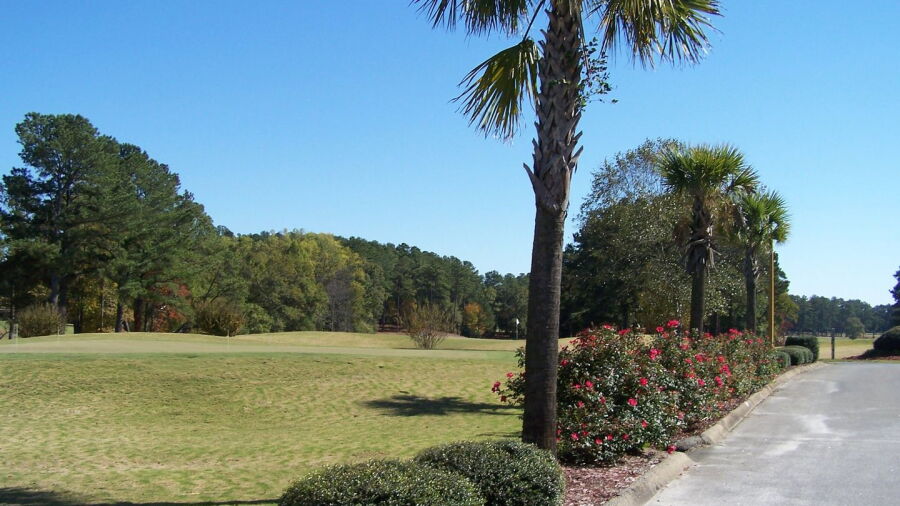 Gordon Lakes GC