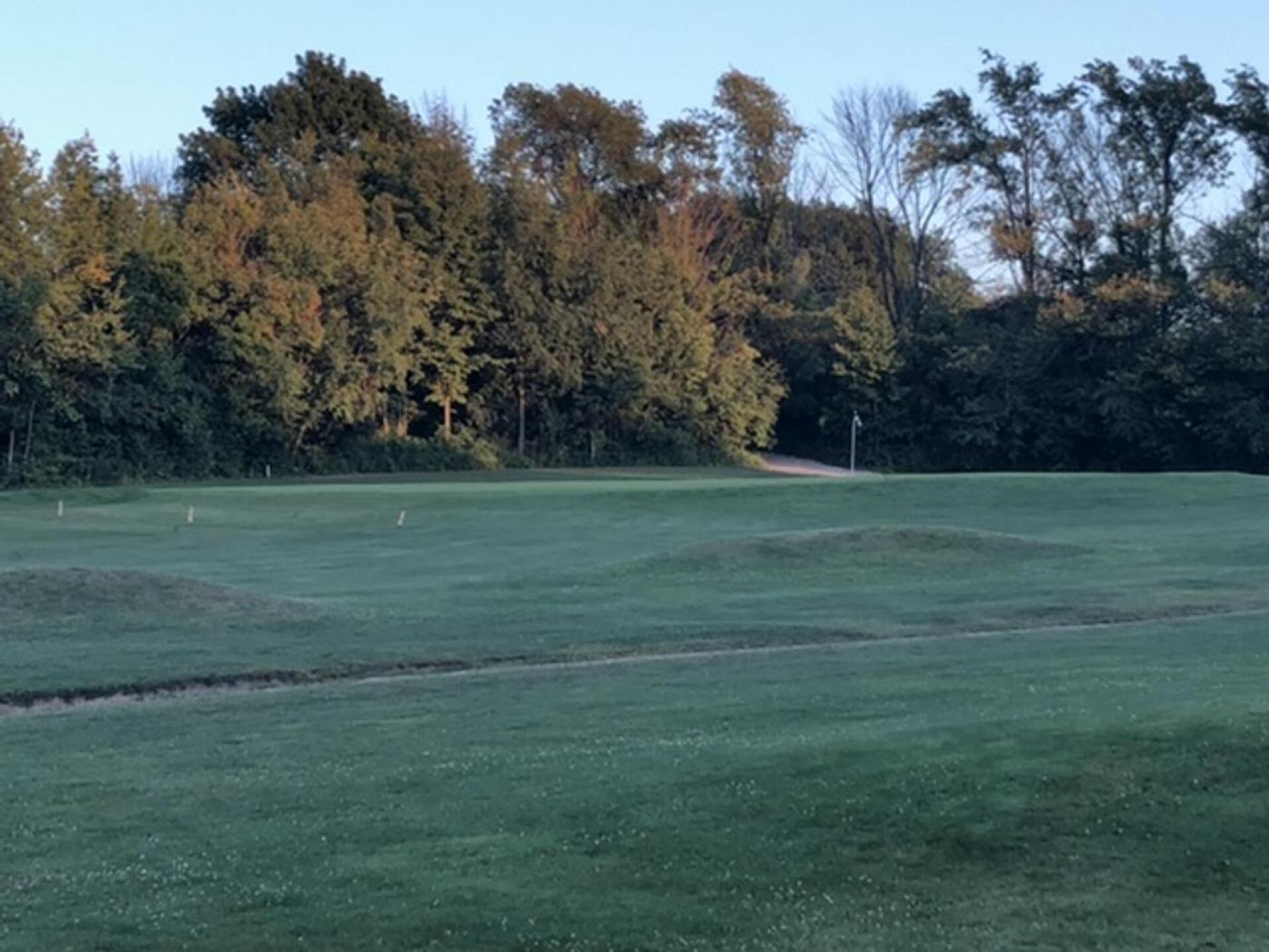 2nd green, par 4, Fall 2020 (Photo submitted by mwt1988 on 10/29/2020)