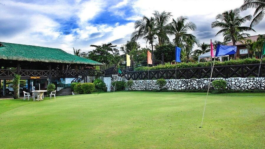 Fort Ilocandia Resort: Practice area