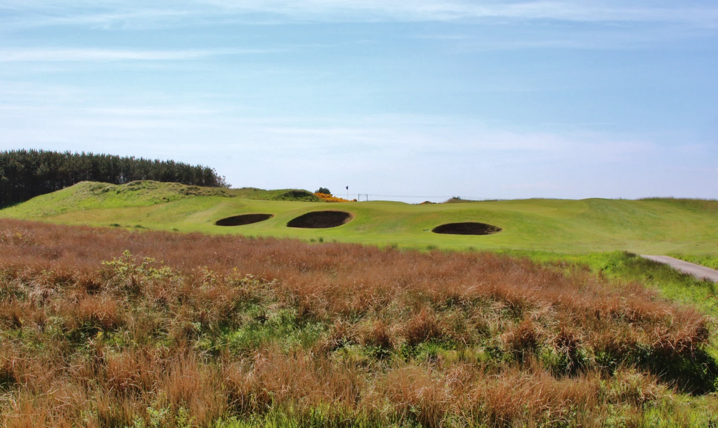 Dundonald Links golf course - hole 11