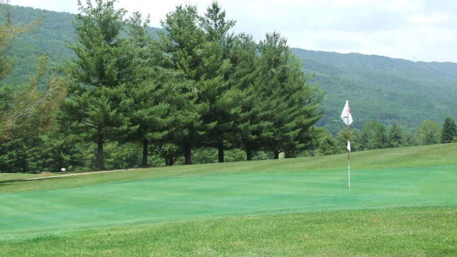 Wolf Creek GCC: #16