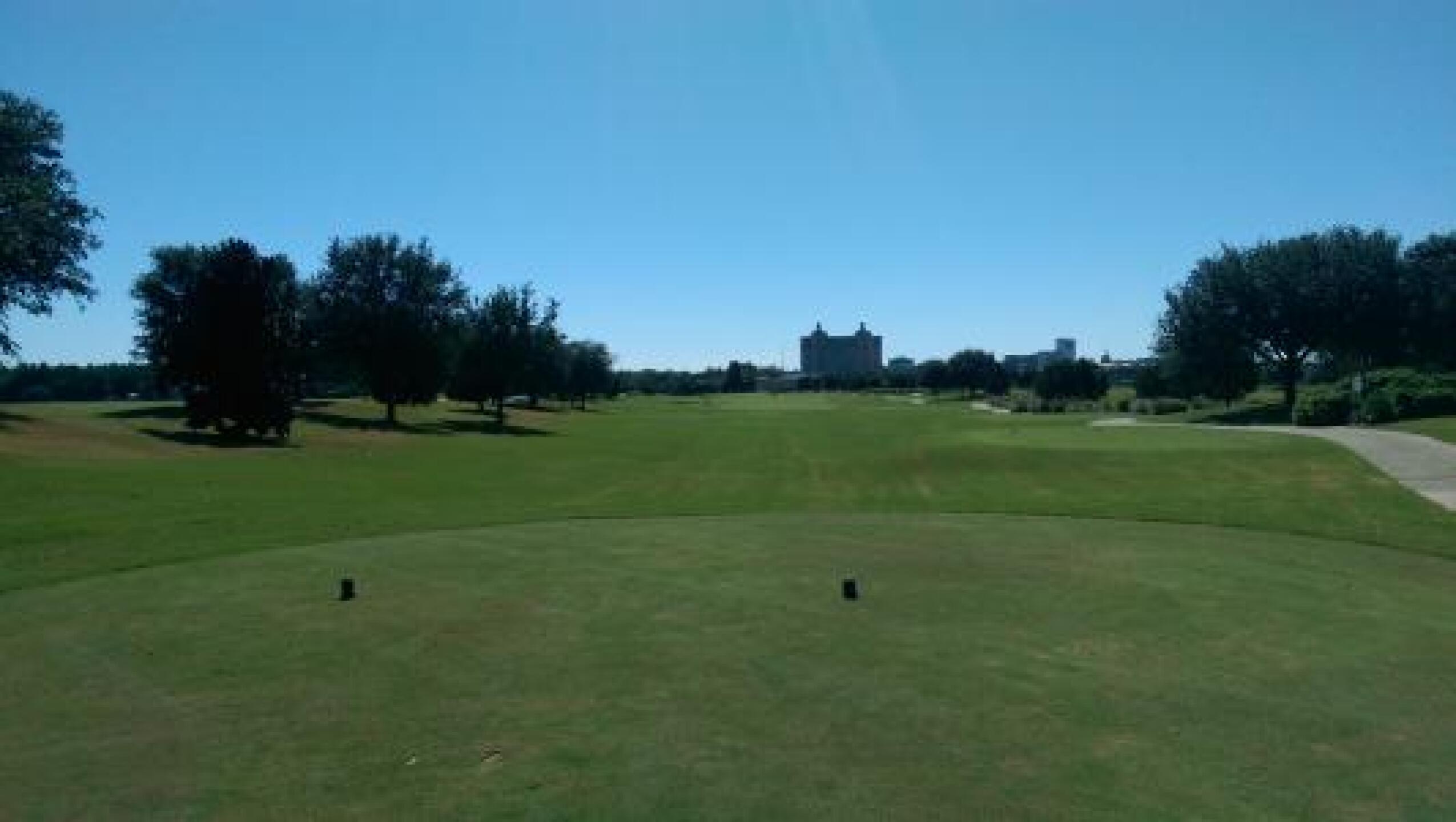 Hole 18 coming in. (Photo submitted by lsf21 on 10/25/2014)