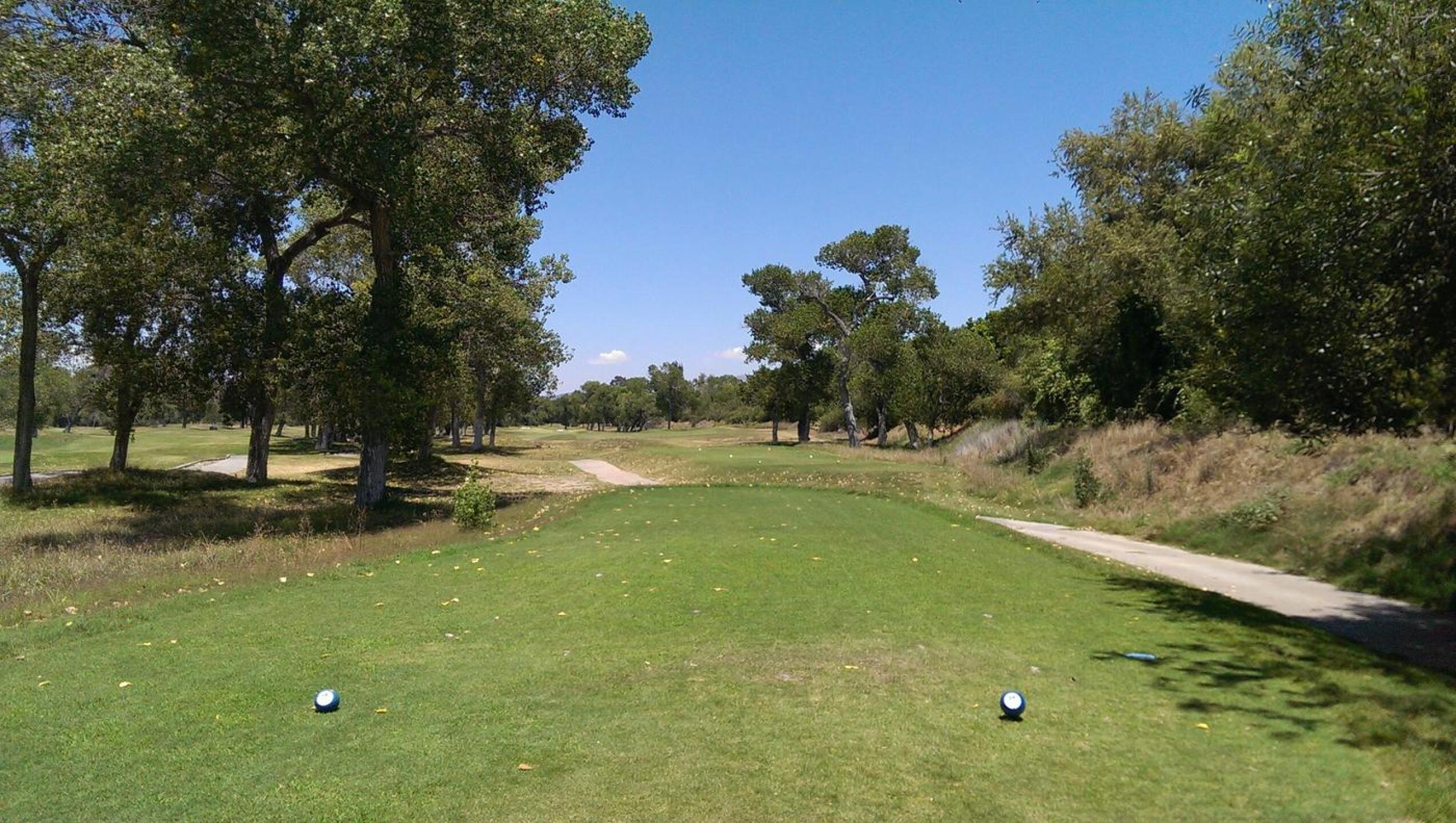 #15 546 yds par 5 (Photo submitted by thevaporz on 06/16/2015)