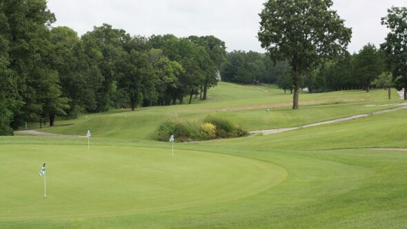 Raintree CC: Putting green