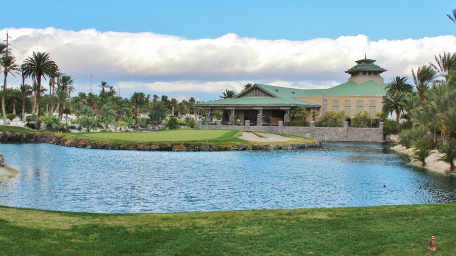 Bali Hai Golf Club in Las Vegas - hole 16