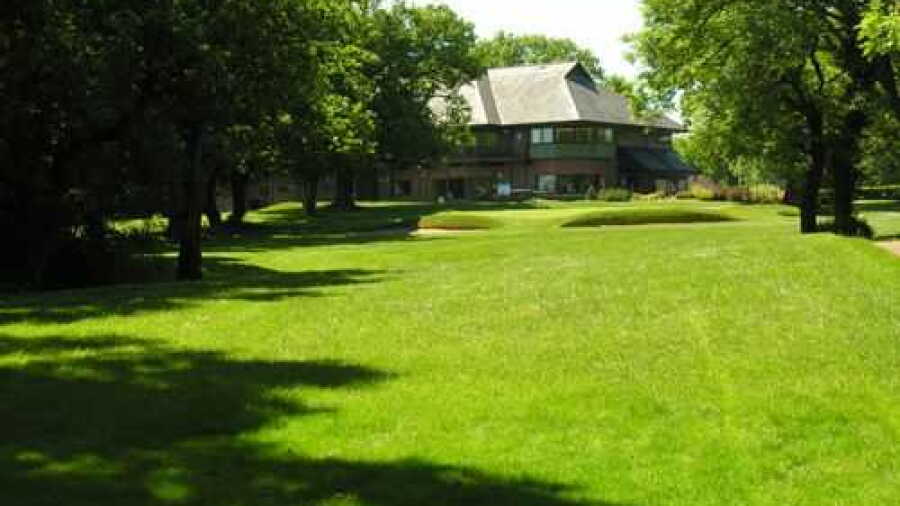 18th green and clubhouse at Cardiff Golf Club