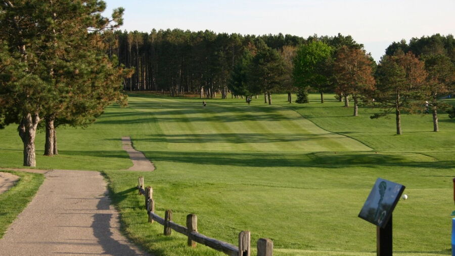 White at Saskatoon GC: #1