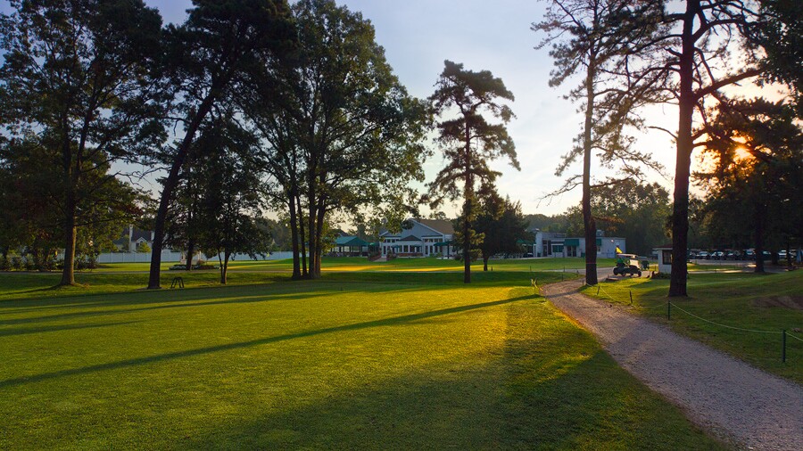 Mays Landing Golf & Country Club - hole 1