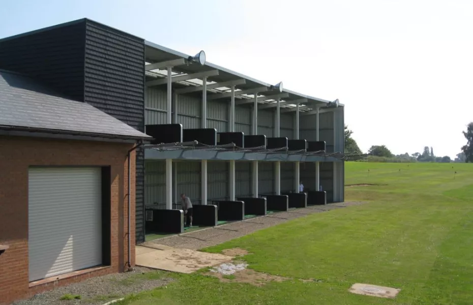 Mile End GC driving range