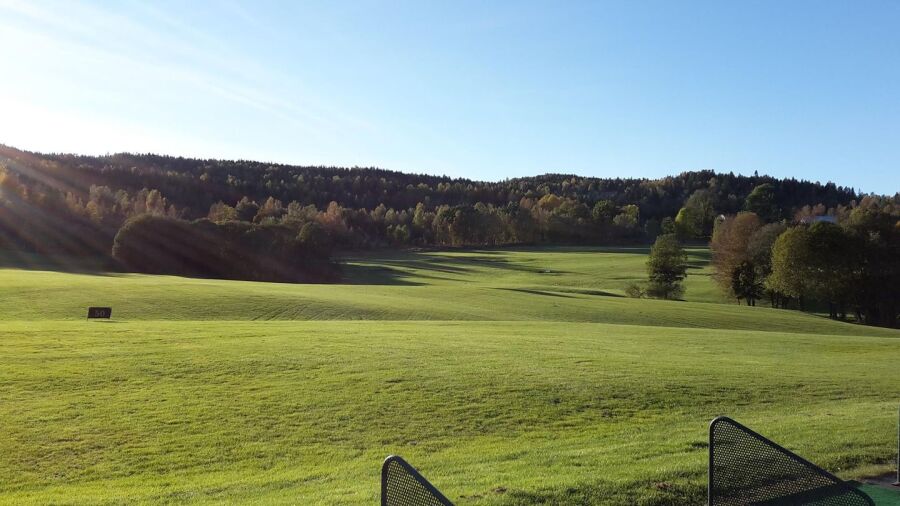 Lommedalen GC: Driving range