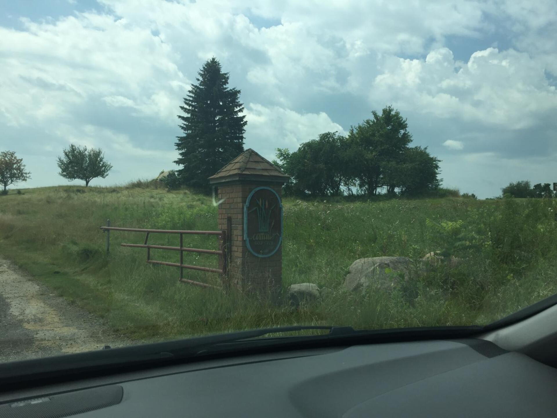 Entrance (Photo submitted by myrz350 on 07/29/2019)