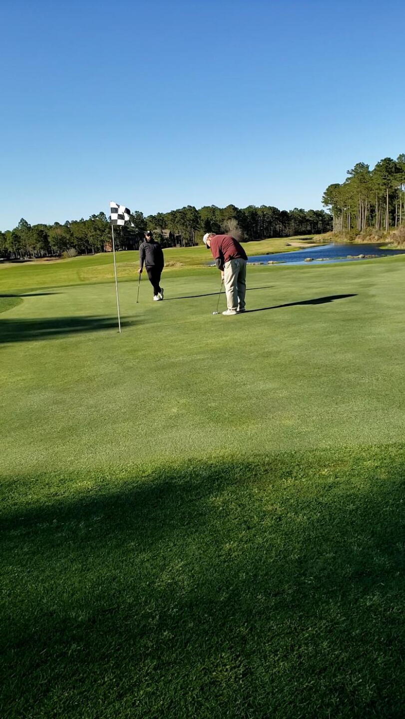 18th green (Photo submitted by Joshua8244795 on 04/09/2021)