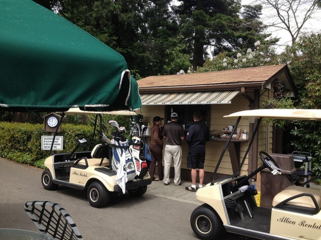 This snack bar is more run-of-the-mill than we love. Like? Sure. (CK Golf Solutions)