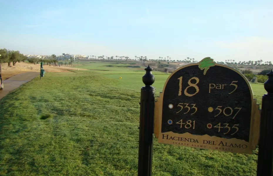 Hacienda del Alamo Golf Resort: #18