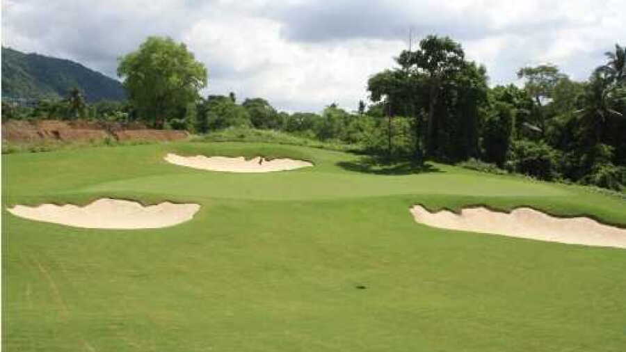 Tagaytay Midlands GC - Lucky 9: #9