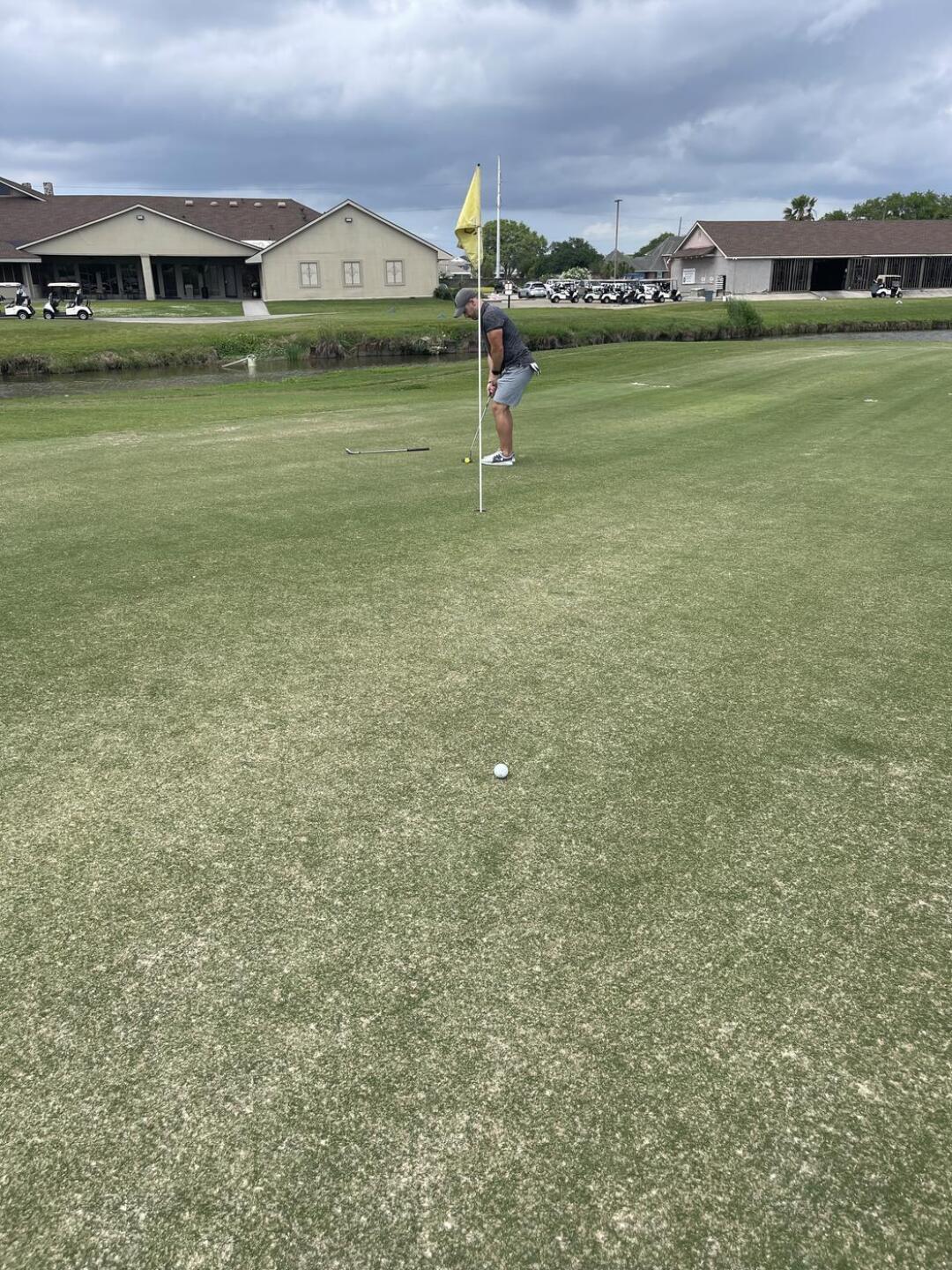 Sandy green (Photo submitted by Winnie5757 on 04/19/2024)