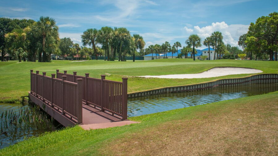 Indian River Colony Club