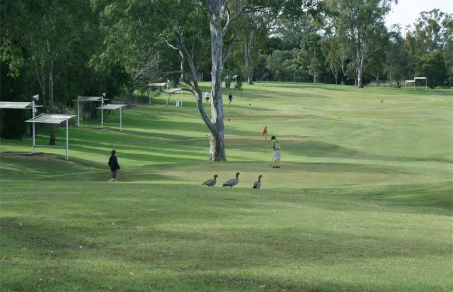 Oxley Golf Complex - Pitch & Putt