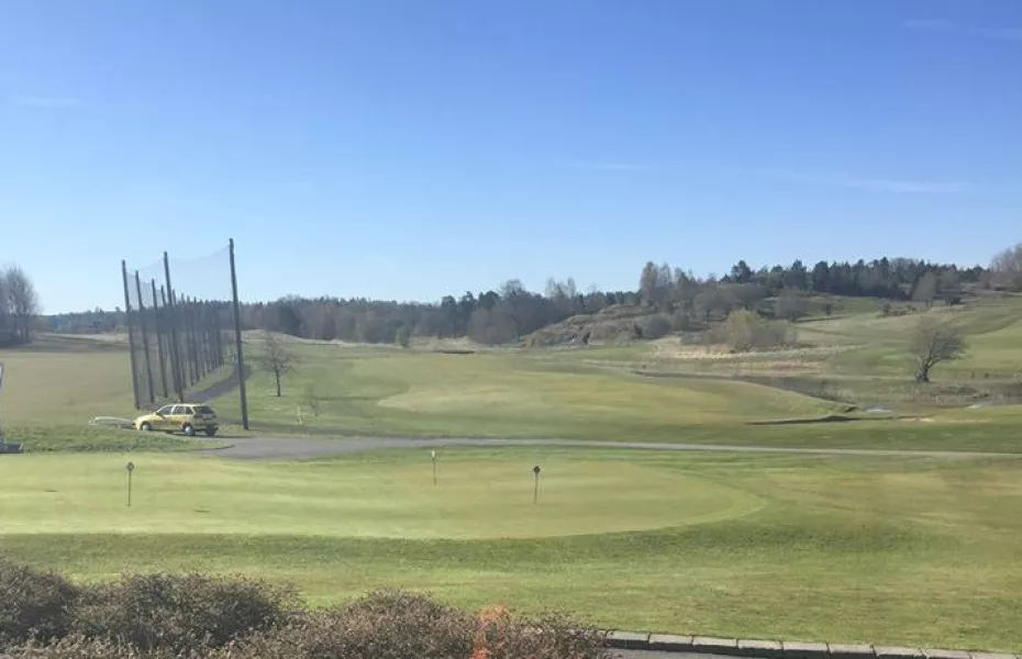 Norrkoping Soderkoping GC - Hylinge: Practice area