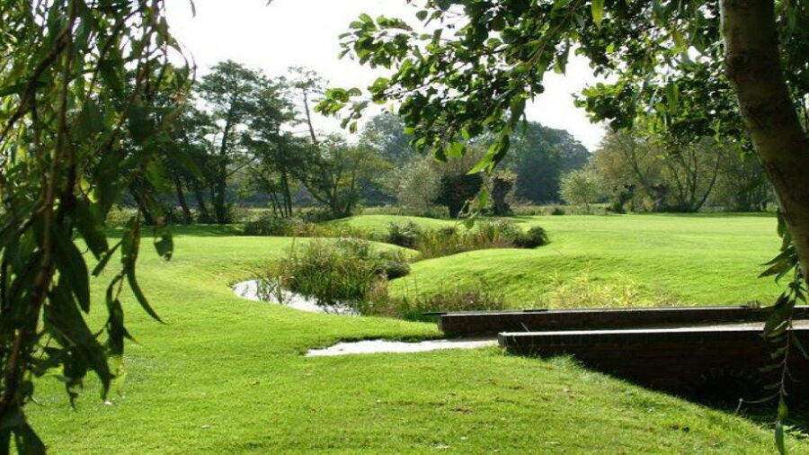 Evesham GC: water hazard