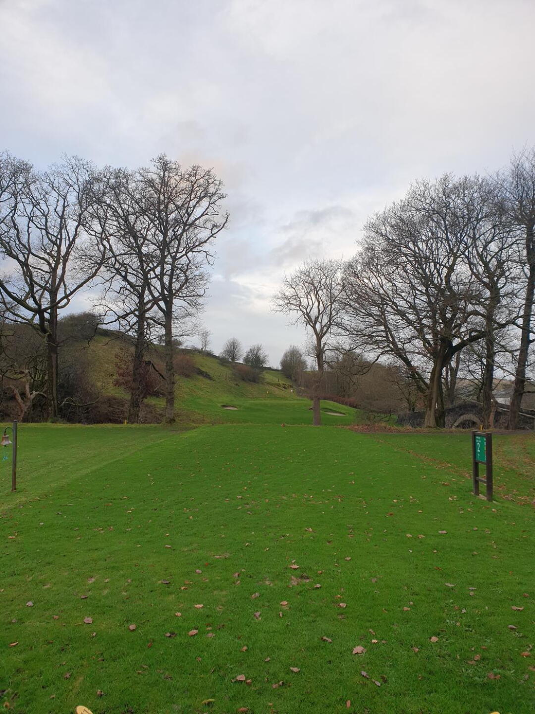 Tight par 3 over the river (Photo submitted by t2121015377 on 12/06/2020)