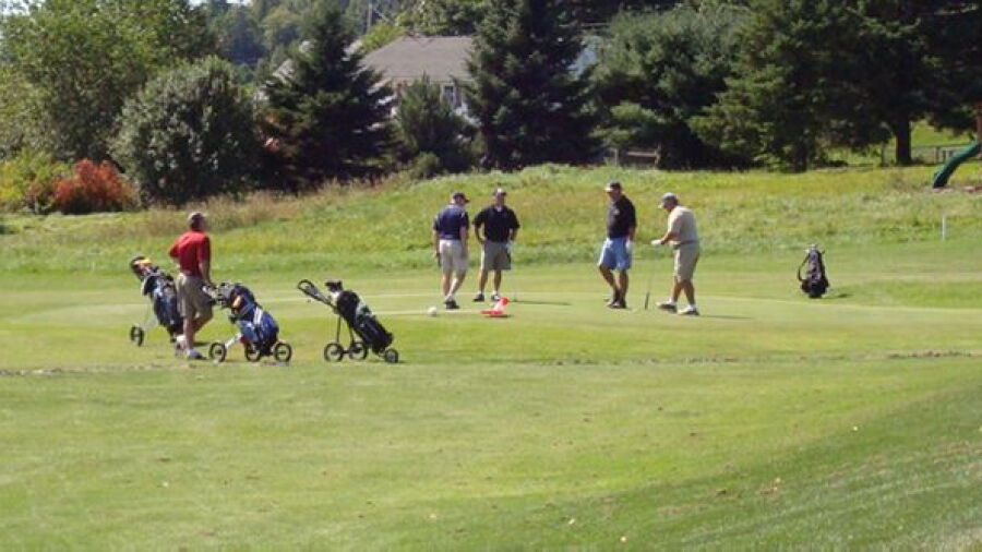 Sonny's Par-3 & Driving Range