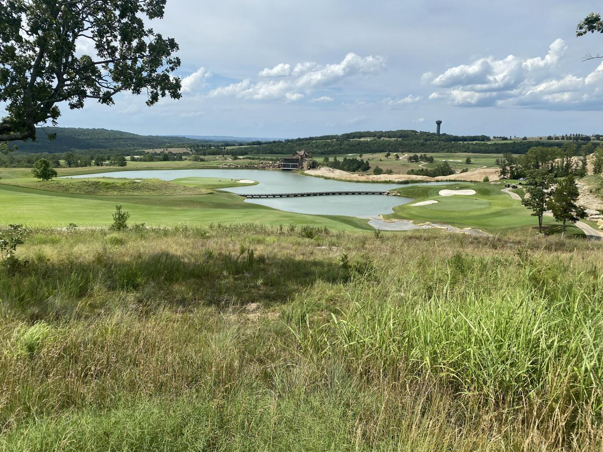 2nd tee looking across the valley (Photo submitted by Pizazz84 on 07/09/2023)
