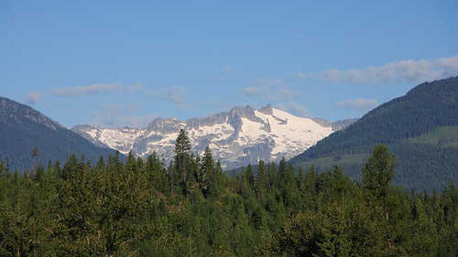 Kokanee Springs: the glacier seen from #4