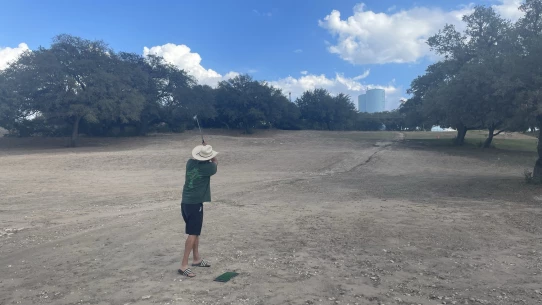 Pedernales Golf Club - Willie Nelson's Cut-N-Putt golf course 