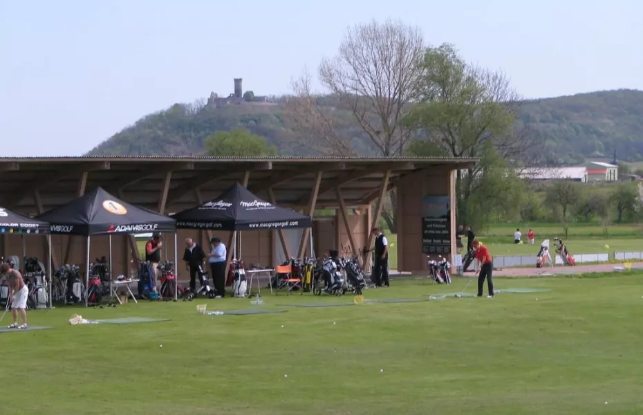 Drei Gleichen GC: driving range