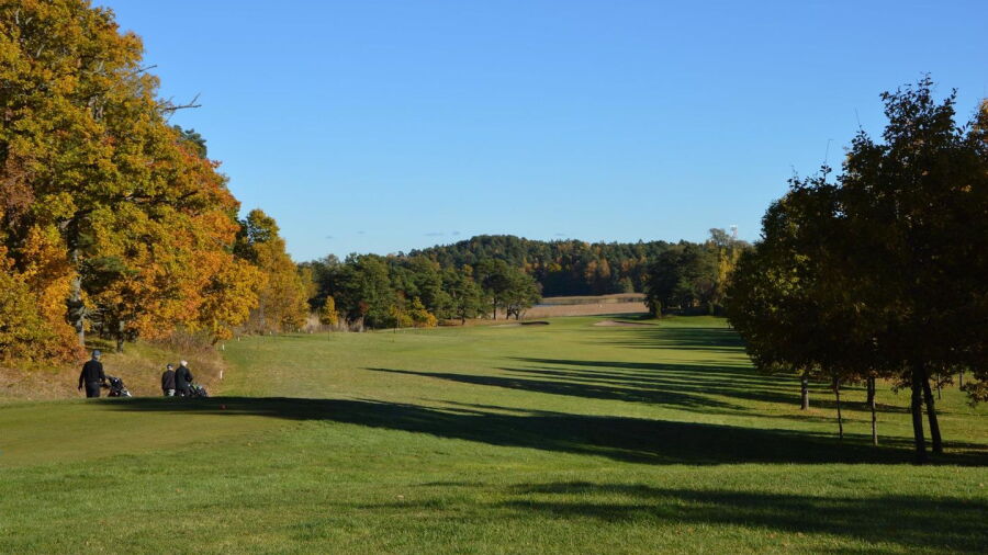 Aura Golf