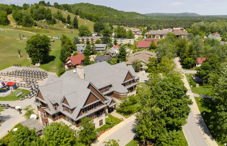 Crystal Mountain Resort: Aerial view