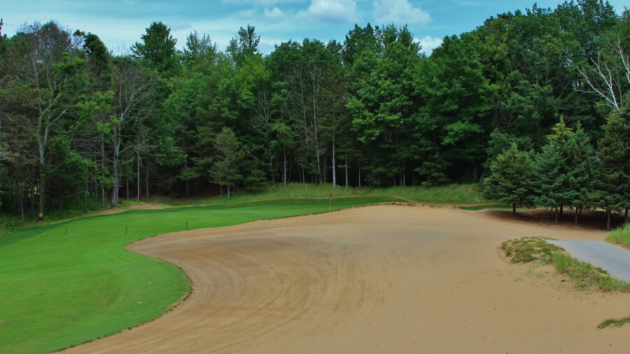 Hemlock Golf Club - hole 12
