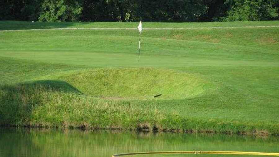 Paradise Pointe Golf Complex
