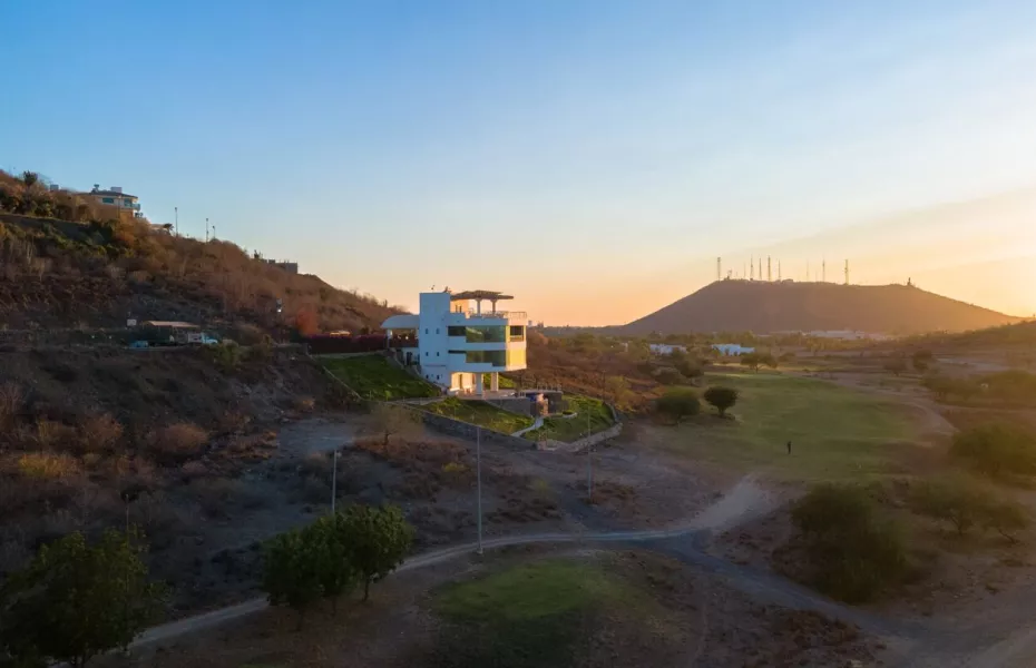Las Lomas Habitat + Golf