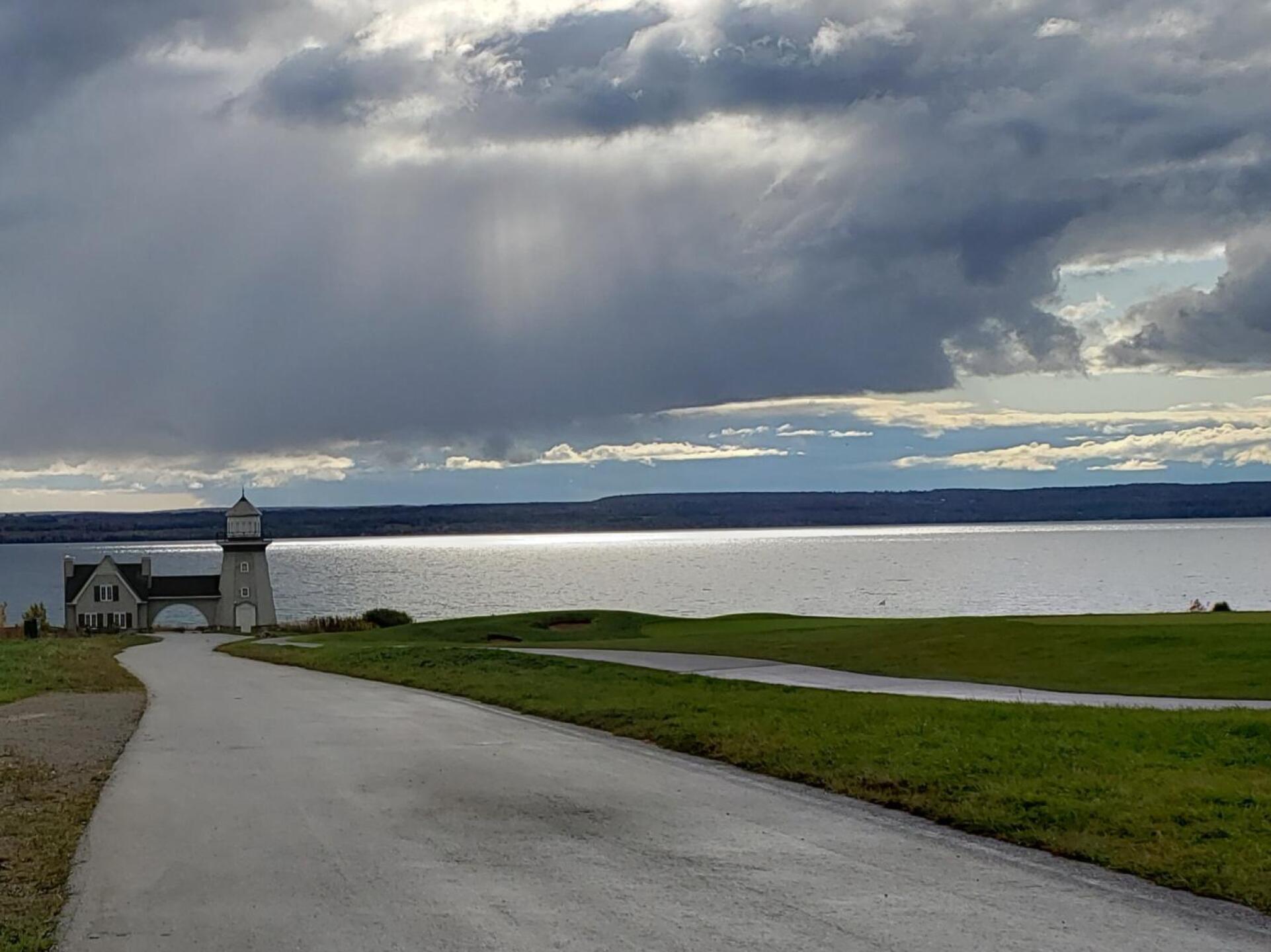 The lighthouse hole. (Photo submitted by qecNq51DdErUOU3tOXKH on 12/18/2019)