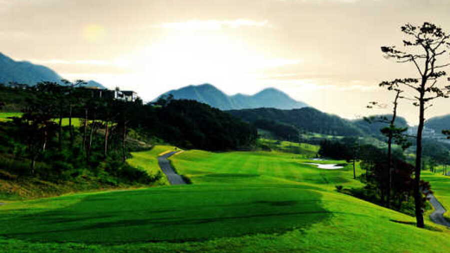 Adelscott CC - Lake