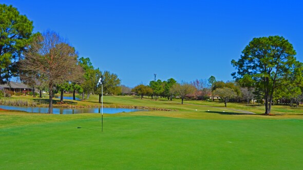 Pearland GC at Country Place - hole 2