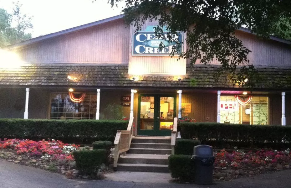 Cedar Creek Family GC: Clubhouse