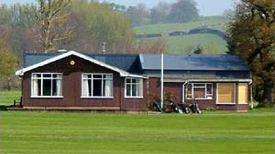 St. Giles GC: Clubhouse