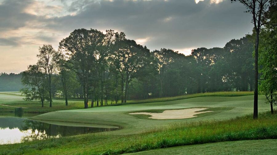 Shoals GC - Schoolmaster: #10