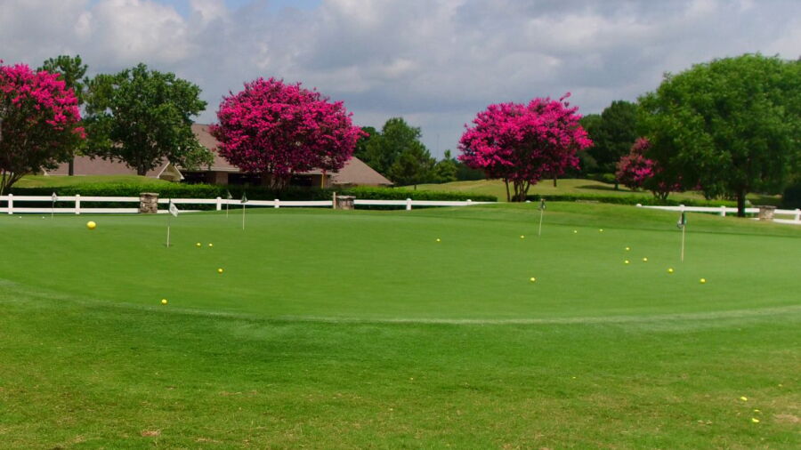 Hideaway Lake Club: Practice area