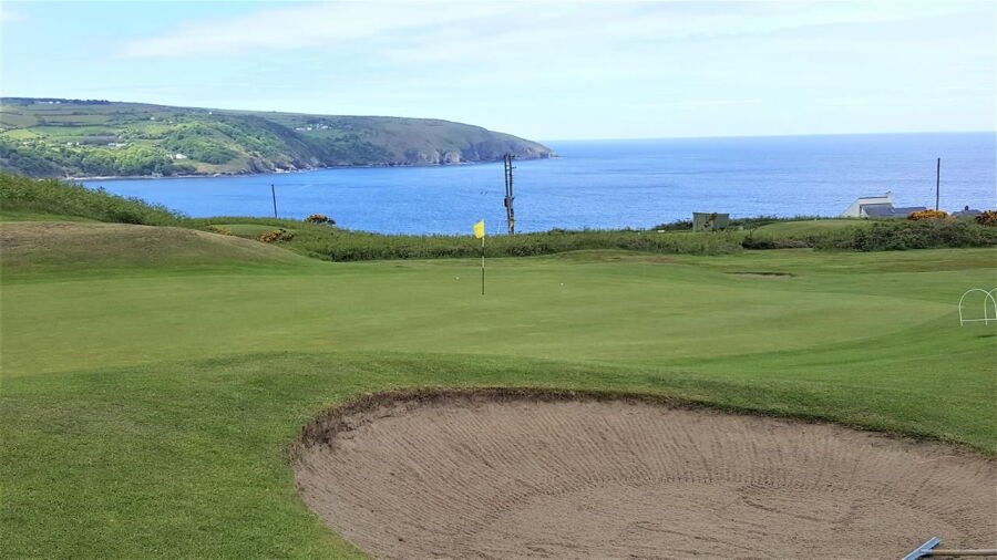 Cardigan GC